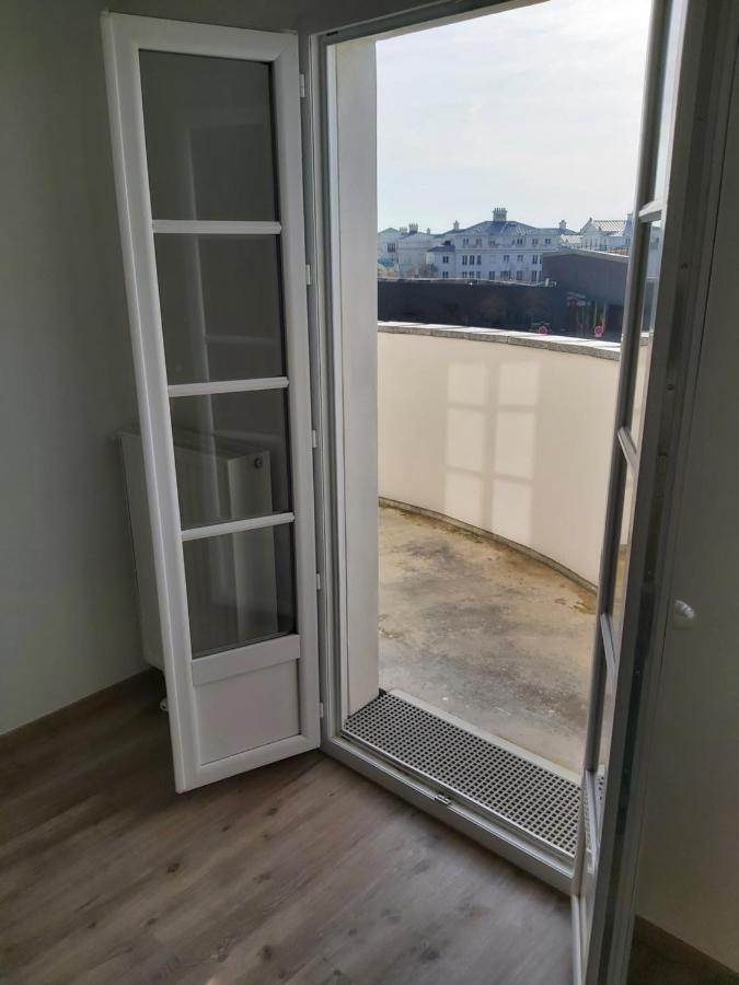 3 Room Flat In Parklane - 1,5Km Disney سيري المظهر الخارجي الصورة